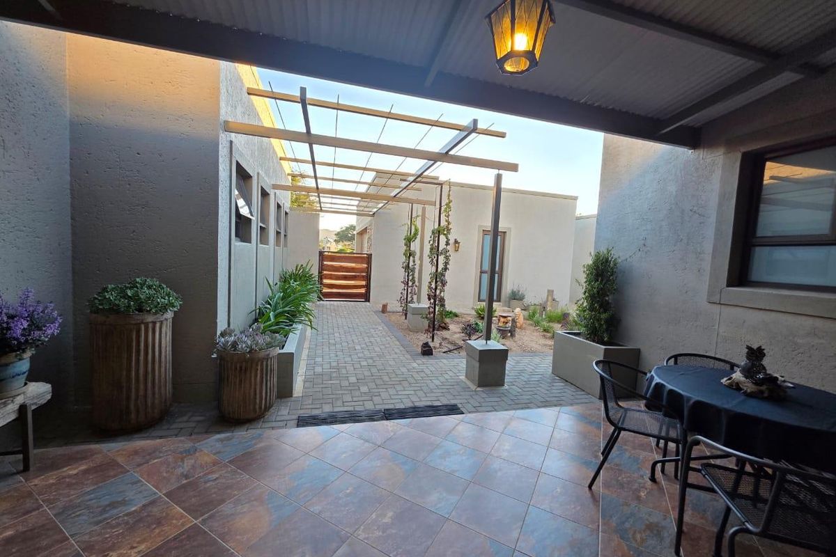 3 Bed Estate Home | Views, Finishes, Functionality on Omeya. - Photo 3