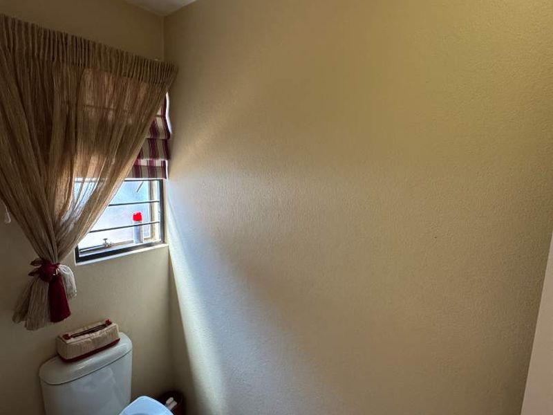 Duplex Townhouse for Sale - Photo 7