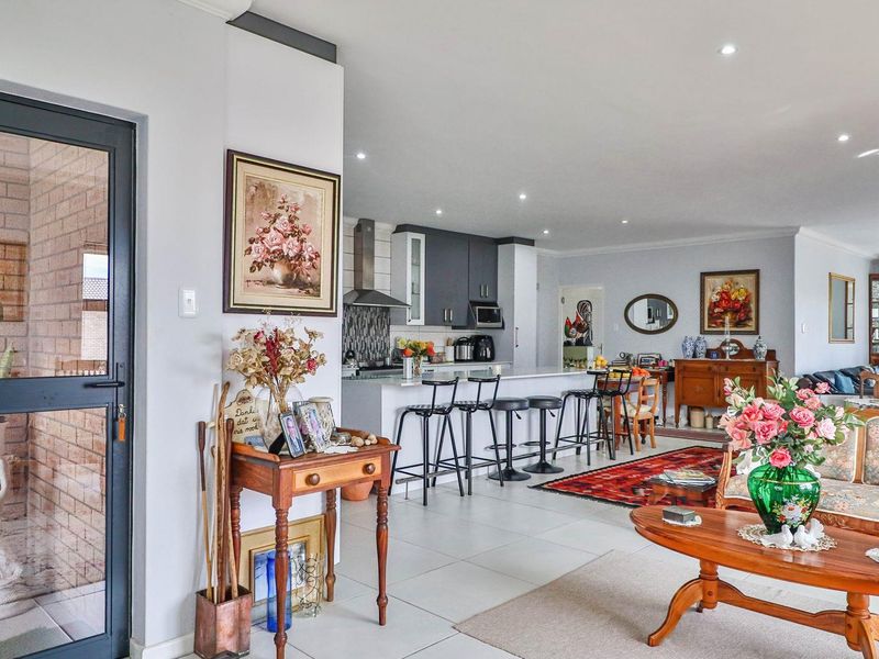 Live the lifestyle  -   Monte Christo's coastal elegance! - Photo 10