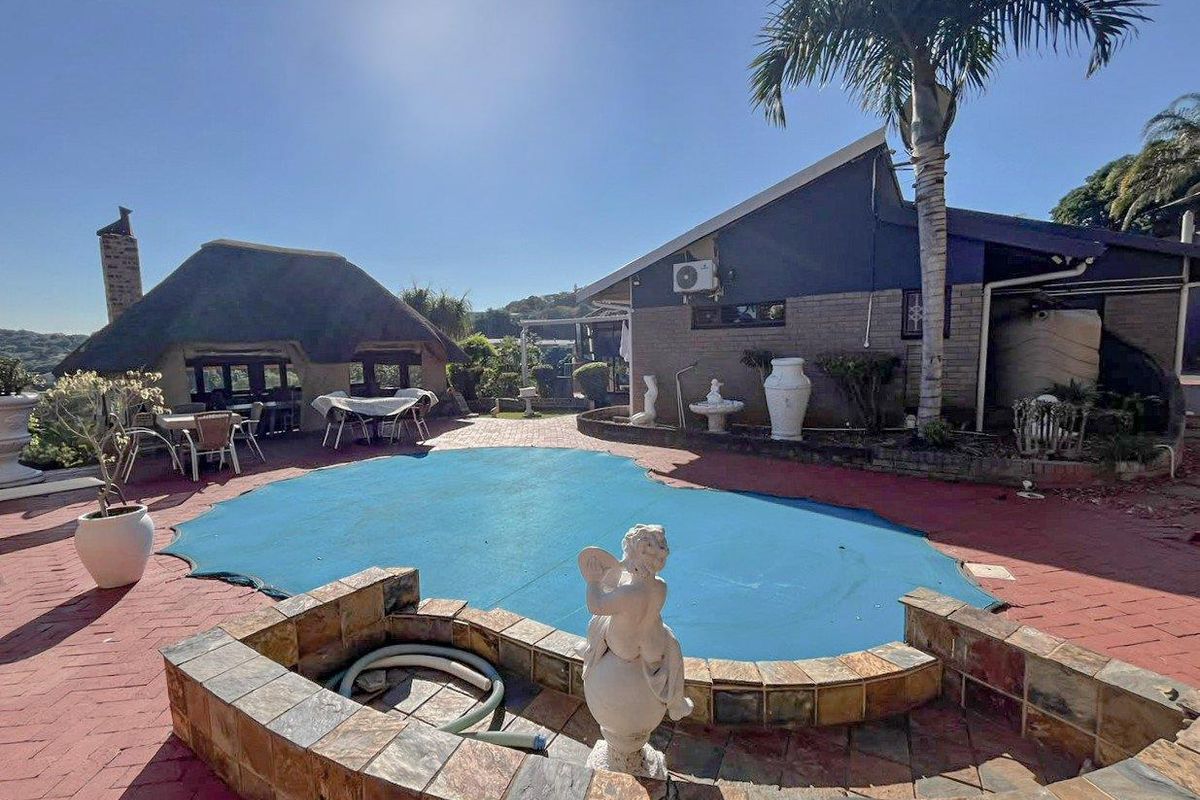 Magnificent home in Upper Glen Hills! - Photo 2