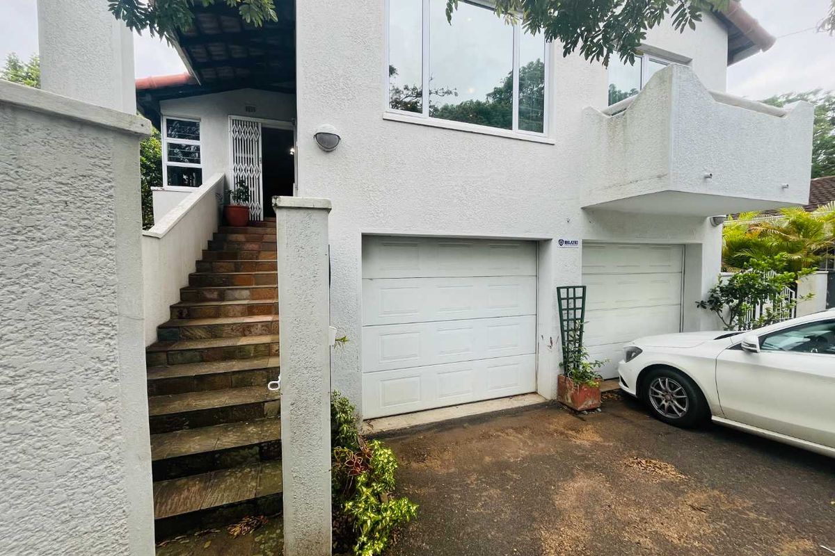 Hendra - Charming Family Haven in Umgeni Park – A Peaceful Retreat to Create Endless Memories - Photo 3