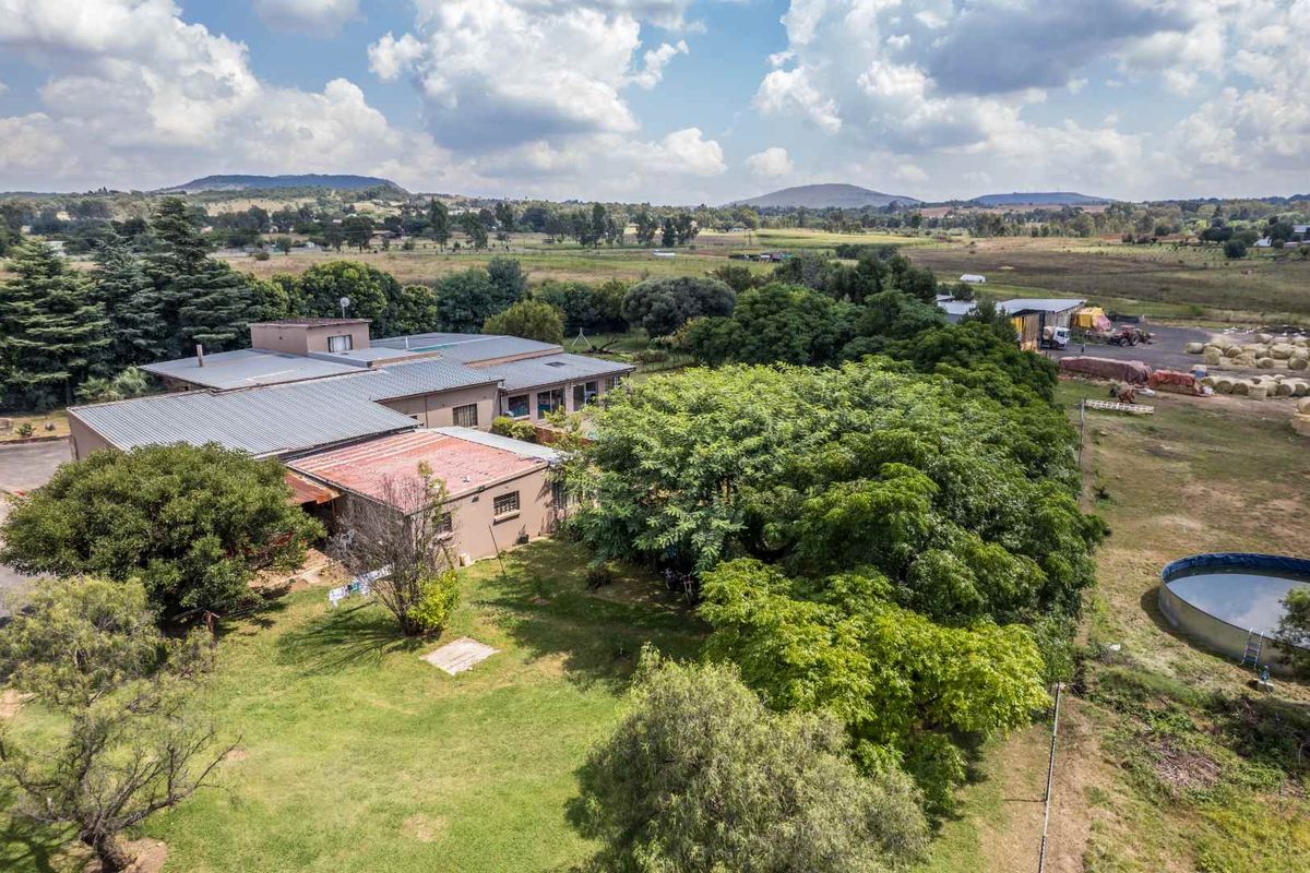 Large multi-use farm for sale in Drumblade, Walkerville - Photo 3