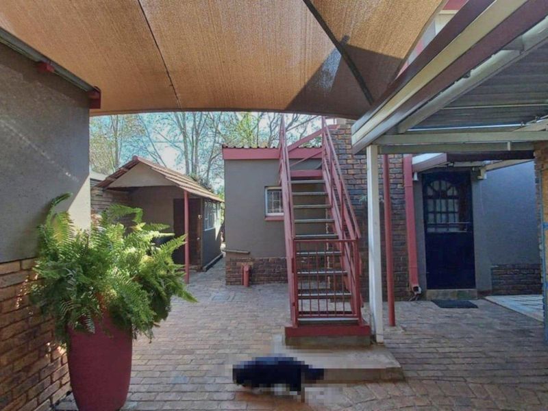 Three bedrooms house for sale in Daspoort - Photo 5