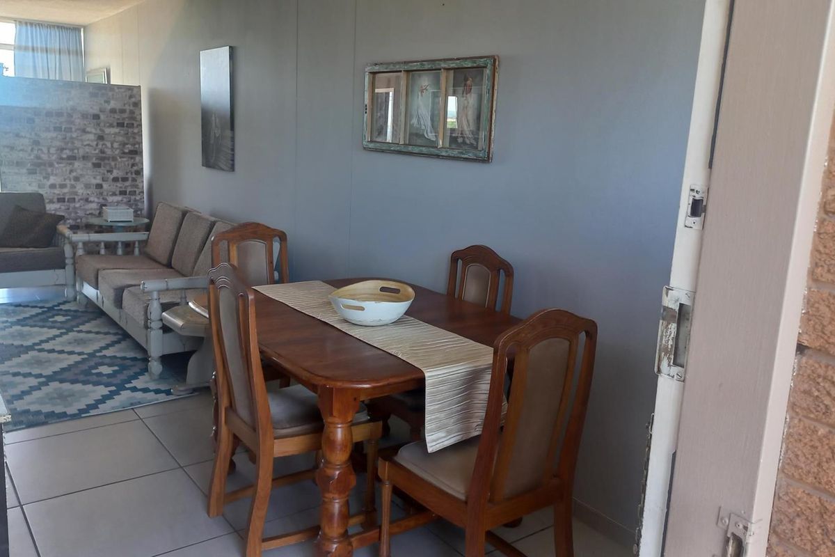 Beautiful  one bed with possibilities to move in and Stay! - Photo 4