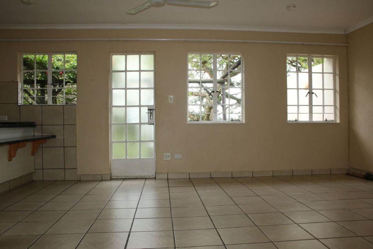 2 bedroom apartment to rent in White River - Photo 5