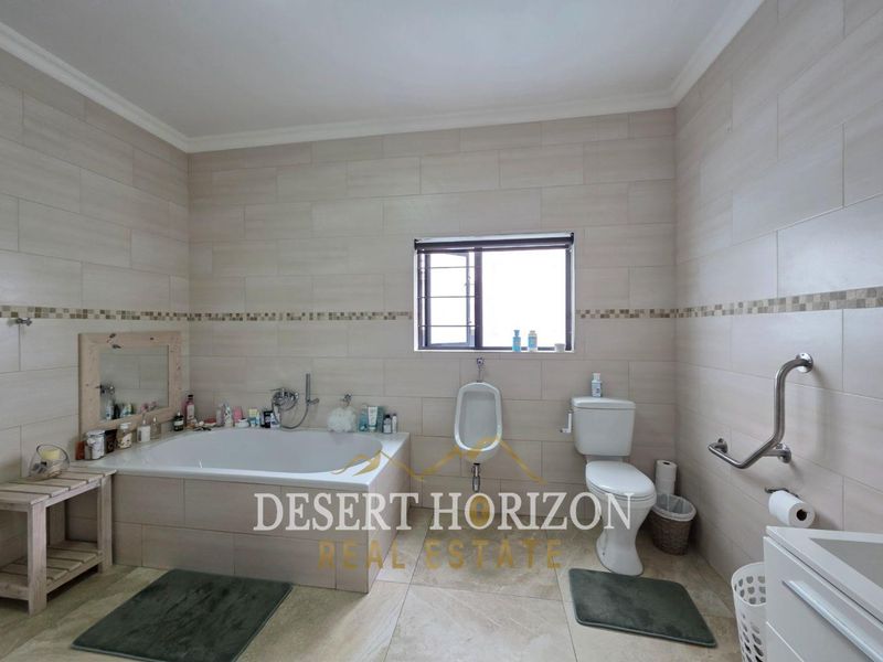 Swakopmund, Vineta | Luxury Furnished House with See View - Photo 9