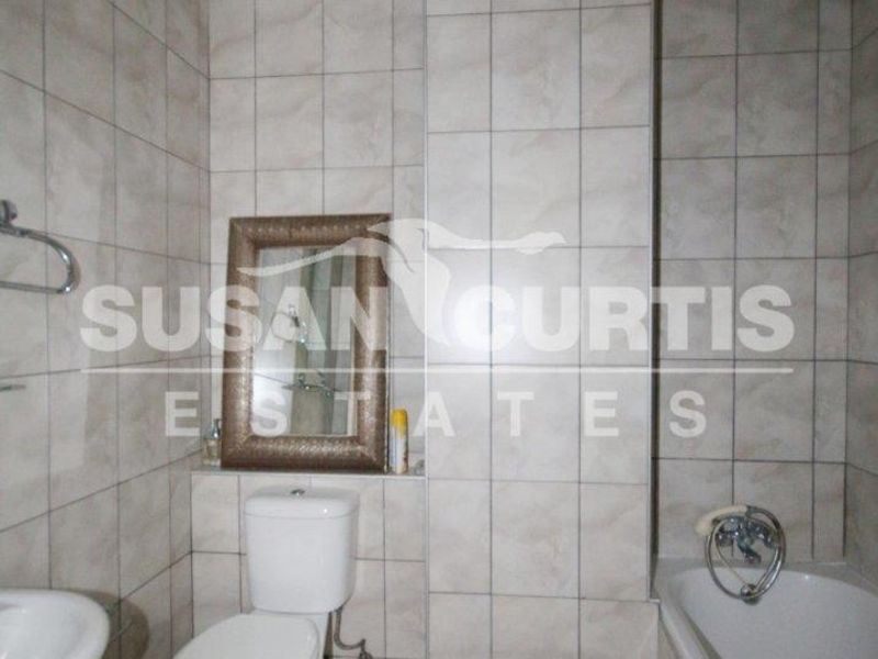 2 Bedroom Apartment - Photo 7