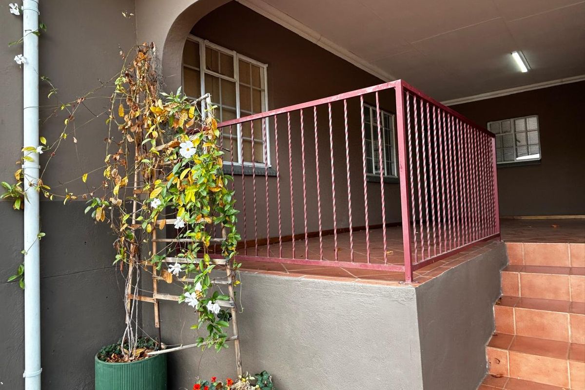 OFFERS WELCOME! Move-In Ready Gem: Spacious 3-Bedroom in Secure Village! - Photo 5