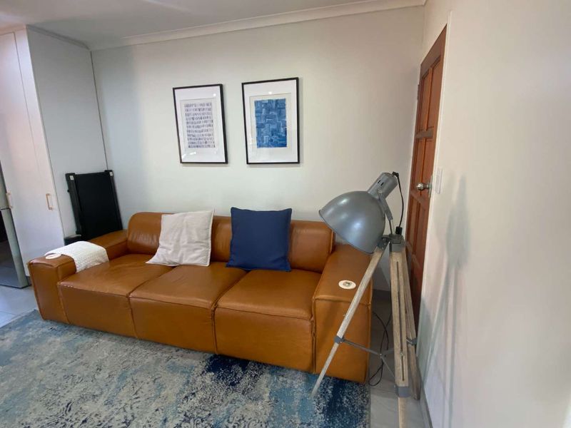 2 Bedroom Townhouse for rent in Highveld Estate. - Photo 4