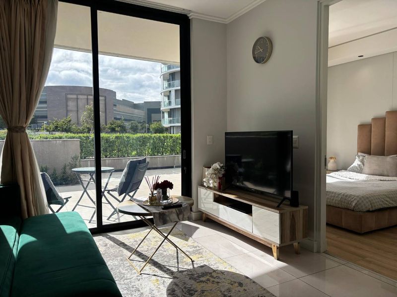 Luxury one bedroom , ground floor apartment for rent at Ellipse Waterfall - Photo 6