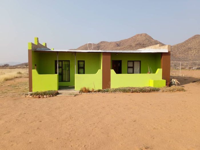 Property #2425111, Small Holding For Sale in Windhoek South