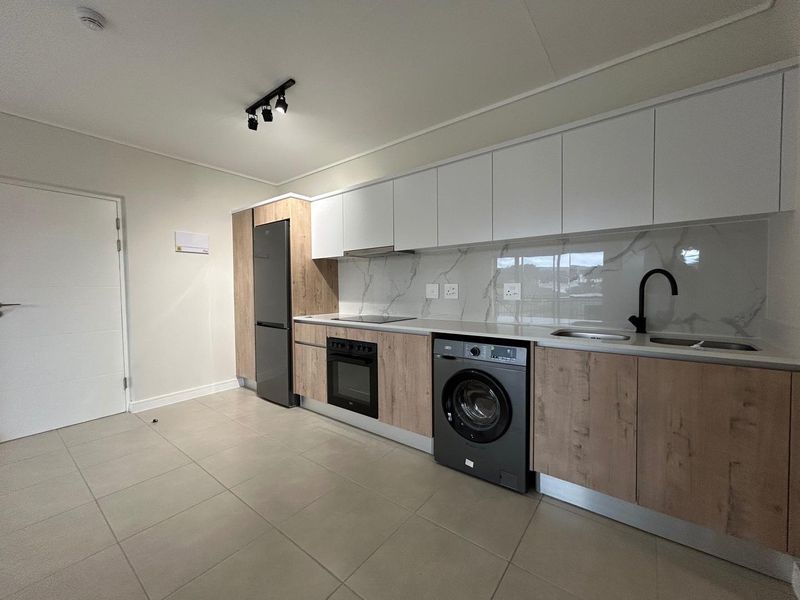 Modern 1 Bedroom Apartment in De Aan-Zicht Estate, Richwood - Photo 2
