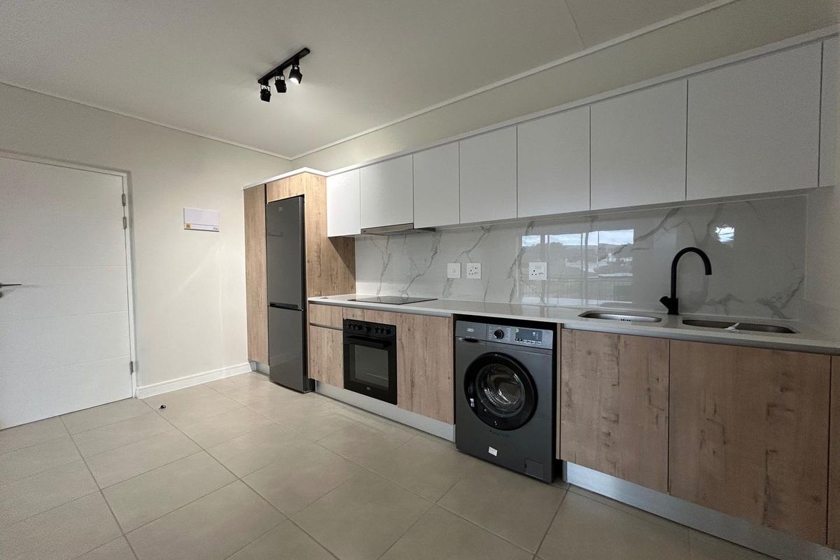 Modern 1 Bedroom Apartment in De Aan-Zicht Estate, Richwood - Photo 2