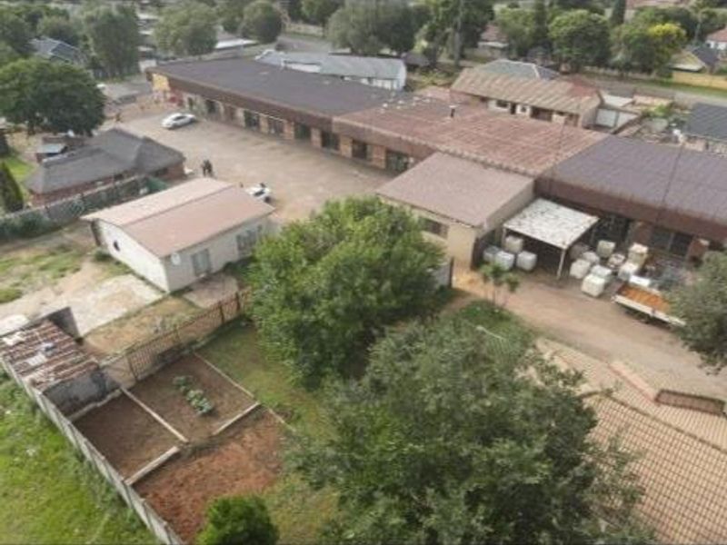 A investment Opportunity in Groeneweide Boksburg Endless Possibilities Await - Photo 9