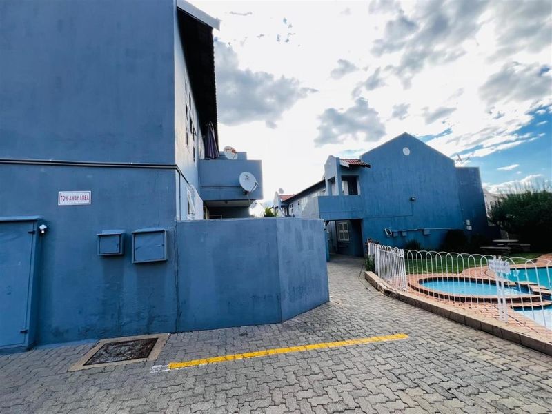 Apartment For Sale in New Redruth, Alberton - Photo 3