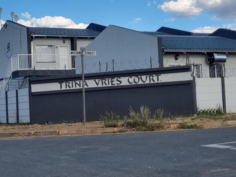 Khomasdal 2 bedroom flat - Photo 8