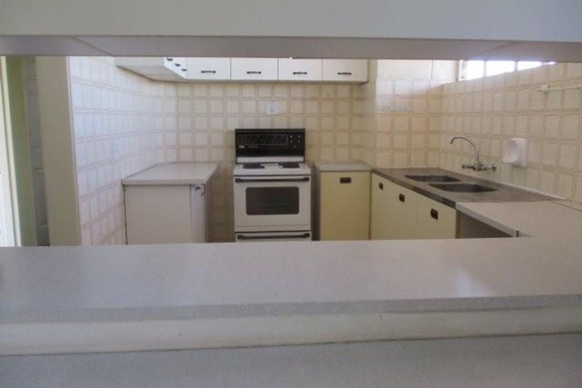 2 BEDROOM FLAT TO RENT IN WONDERBOOM SOUTH - Photo 3