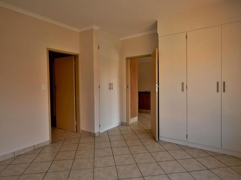 Perfect 1-Bedroom Apartment - Photo 9