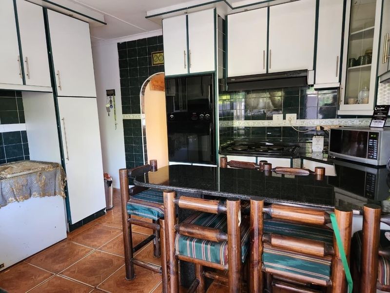 Easy Living Awaits in Shallcross! - Photo 4