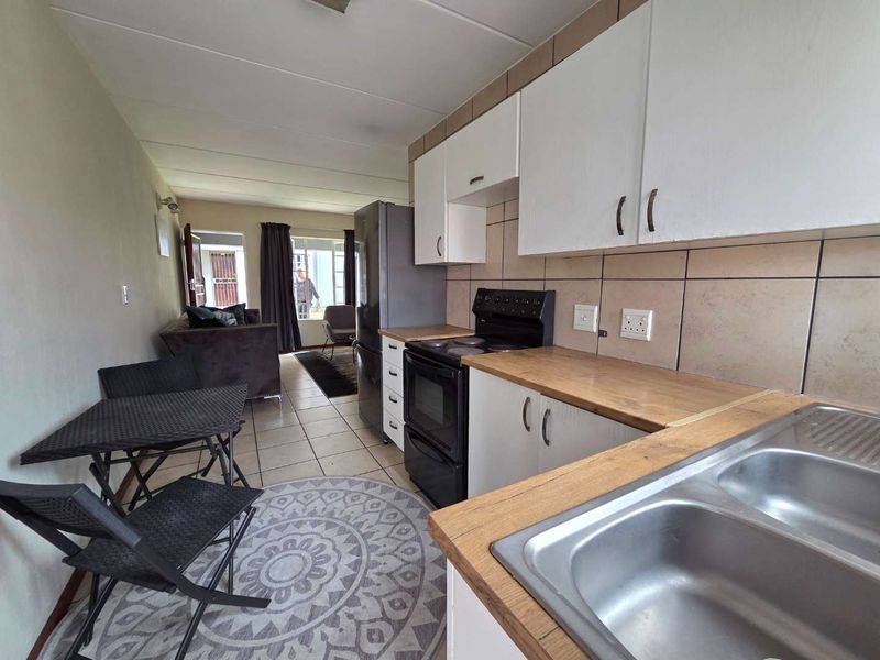 2 Bedroom in Boksburg – Under Market Value, Above Expectations. - Photo 3