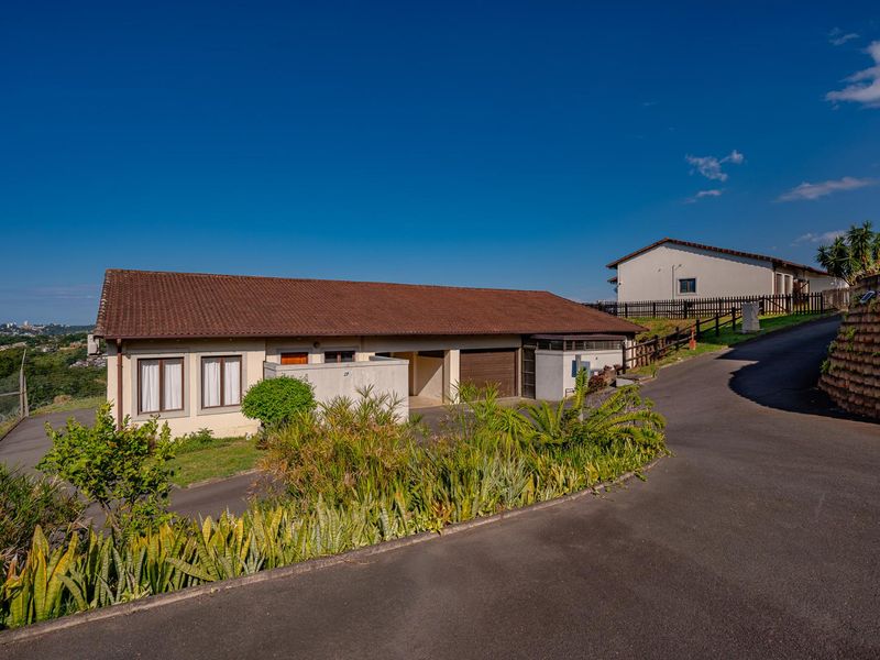 For Sale | Reservoir Hills  | 3 Bedroom 2 Bathroom Hidden Gem Townhouse - Photo 2