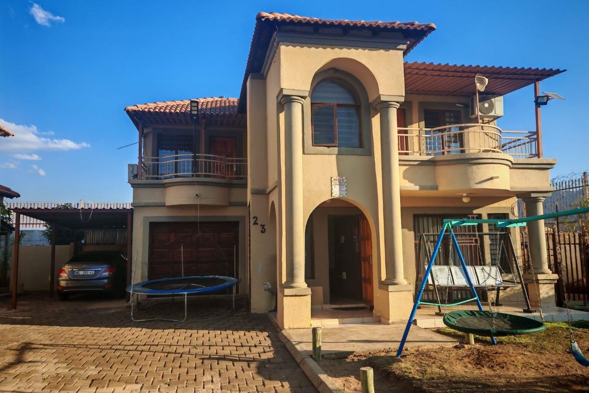 Home For Sale In A Secure Complex - Photo 2