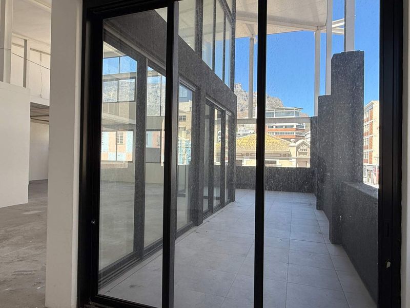 330m2 double volume space ideal for restaurant, wellness, or creatives to let in Gardens - Photo 6