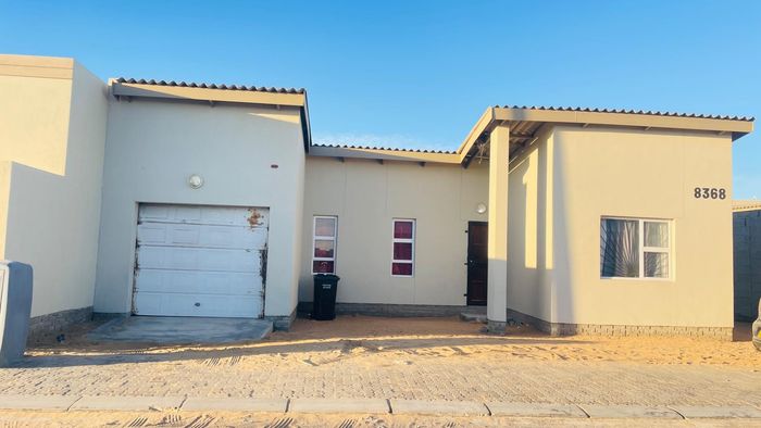 Property #2503372, House For Sale in Kuisebmond
