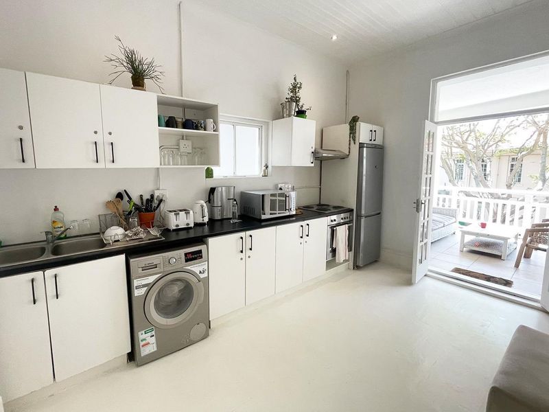 Sea Point Communal living - Photo 3