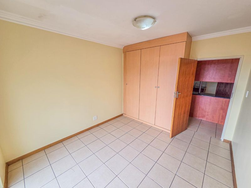2 Bedroom Apartment available Hillcrest - Photo 4