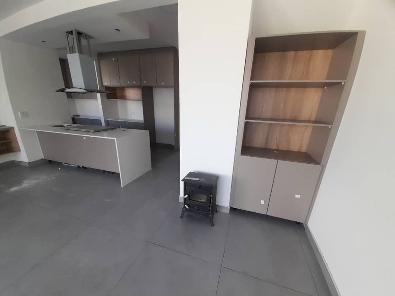 Newly build complex, north facing with only 12 units - Photo 5