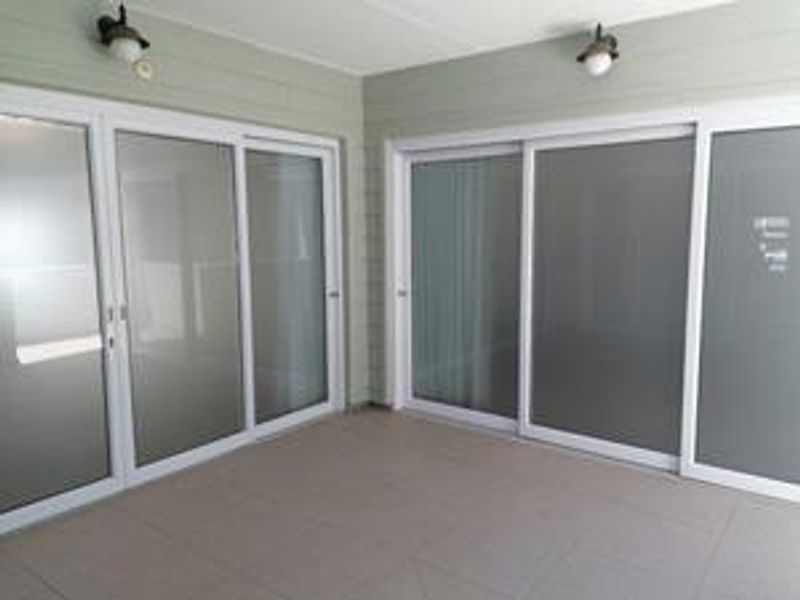 A - Grade Office - To Let - Photo 4