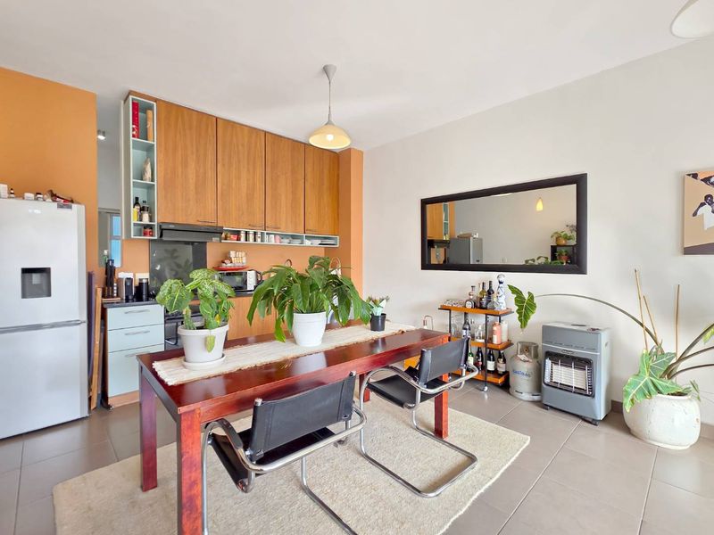 Cape Town City Pad | Fully Furnished | Mountain Views - Photo 2