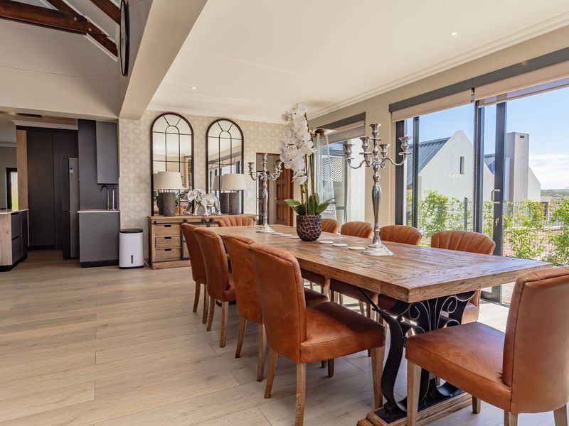 Unwind in style: Renosterbos Estate awaits - Photo 6