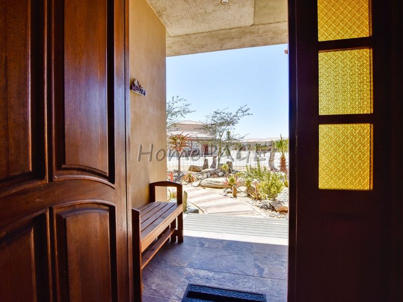 Rossmund, Swakopmund:  BEAUTIFUL Farmstyle home, with flatlet, is for sale - Photo 5