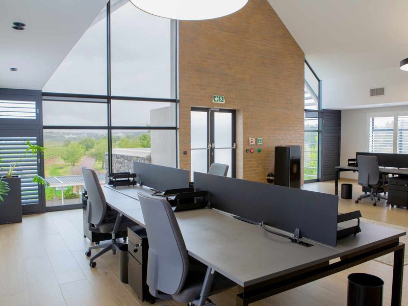 An Exclusive Office to Rent at the Polo Village Offices on Val de Vie Estate - Photo 2
