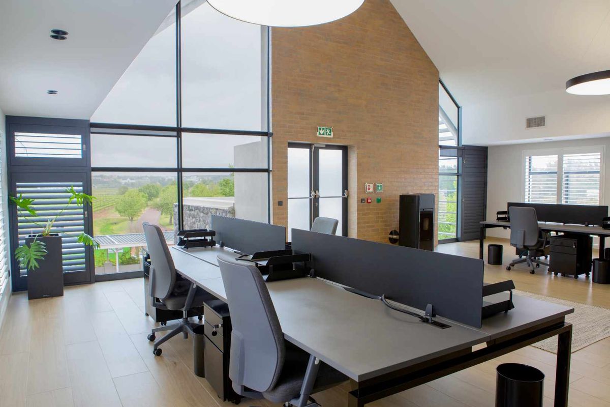 An Exclusive Office to Rent at the Polo Village Offices on Val de Vie Estate - Photo 2