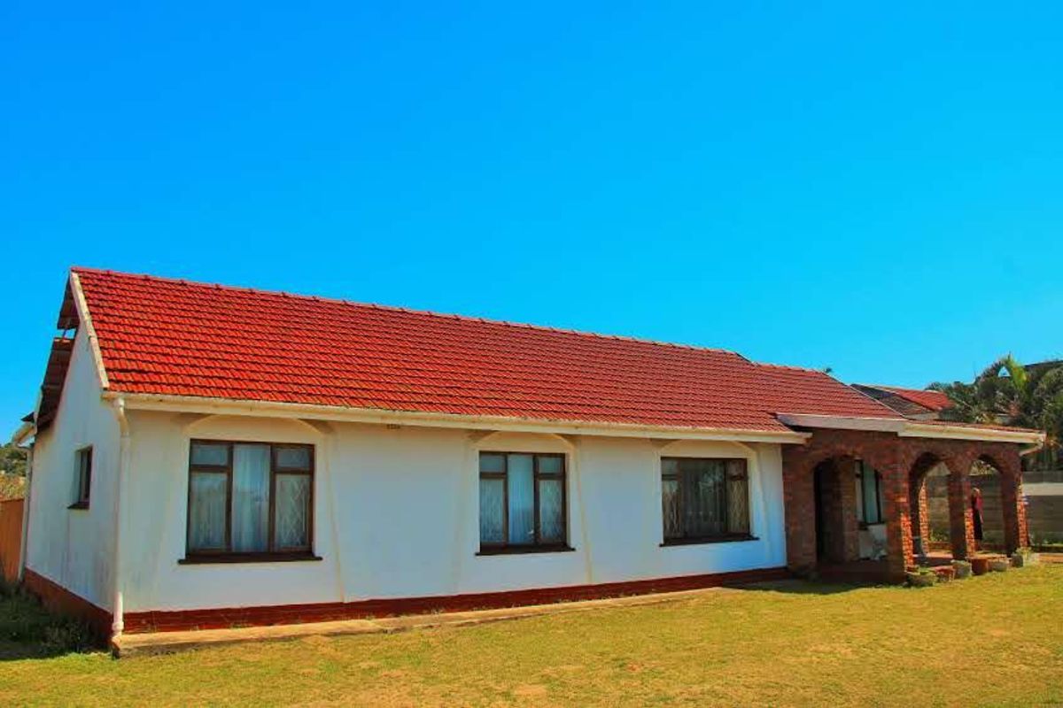 4 Bedroom House in Oslo Beach – R1,85m - Photo 2