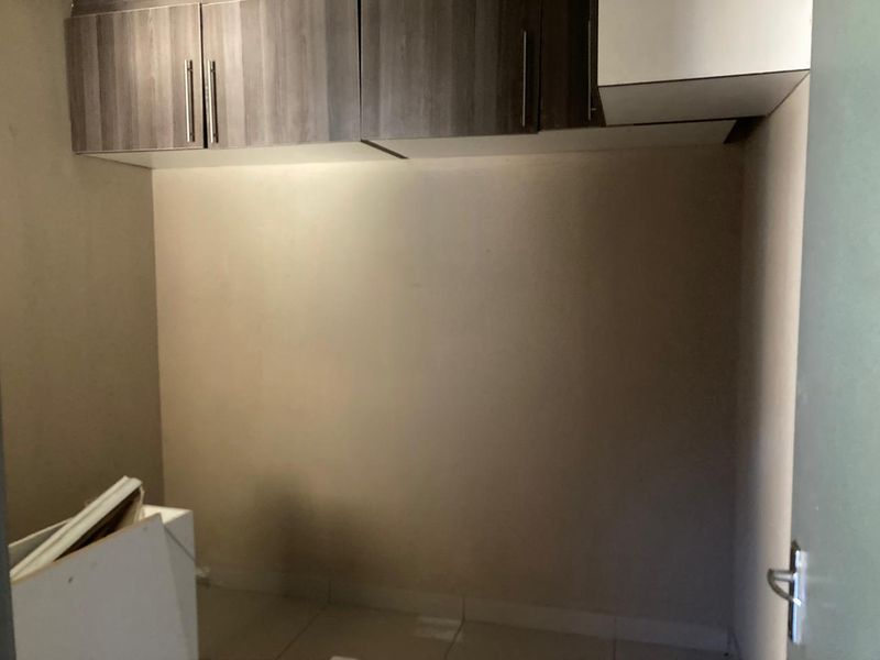 Specious 3 bedroom enquite for sale at Jabulani Sectional - Photo 9