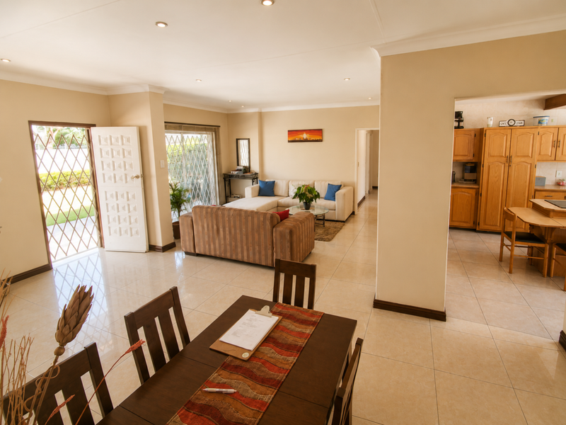 3 Bedroom House in Silverton Ext - Photo 9