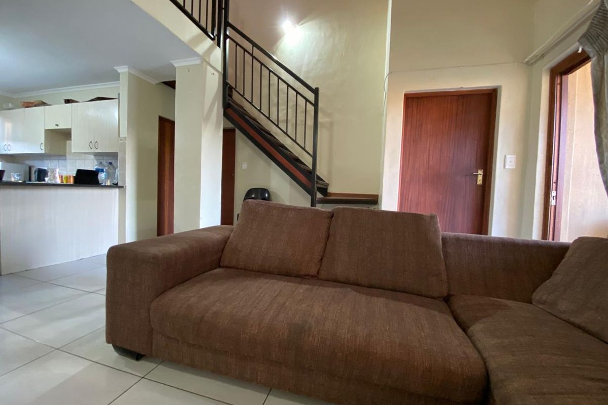 Modern 2-Bedroom Apartment for Sale – 21 Zambezi Estate, Montana, Pretoria - Photo 4