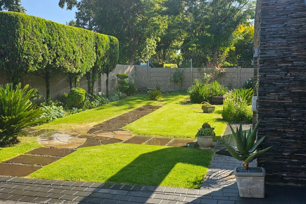 Neat & Modern ! - Photo 2