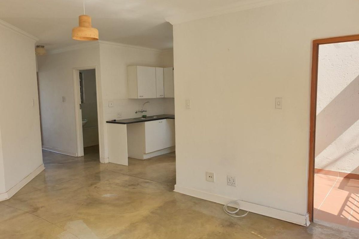 1 BEDROOM APARTMENT FOR SALE NEAR MELROSE - Photo 2