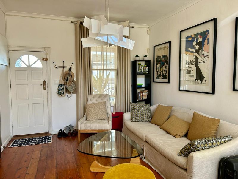 A most charming cottage - fully furnished available for 6 to 9 months - Photo 5