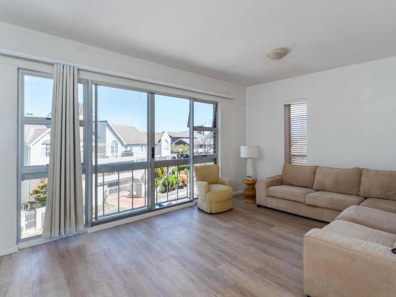 1 Bedroom Apartment with Mountain View - Photo 5