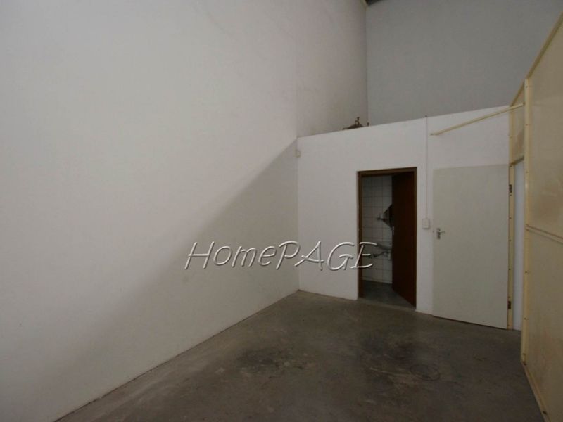 Light Industrial, Walvis Bay:  Warehouse Unit in Lexor Park is for Sale - Photo 9