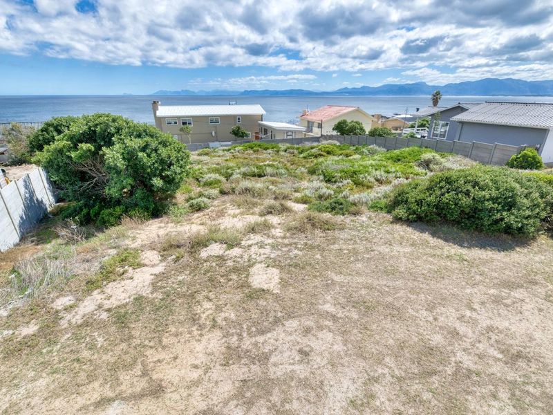 Scenic Vacant Stand on road away from the shoreline - Photo 2