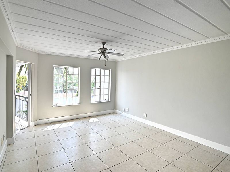 Charming 3 Bedroom Apartment in Secure Estate - Photo 6