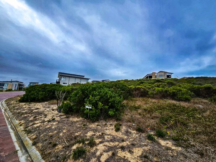 Property #2426392, Vacant Land Residential For Sale in Still Bay East