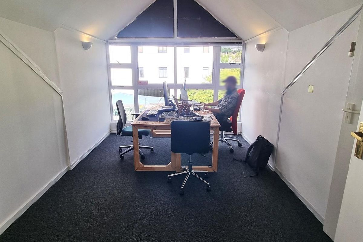 Loft Office in Beautiful Complex - Photo 4